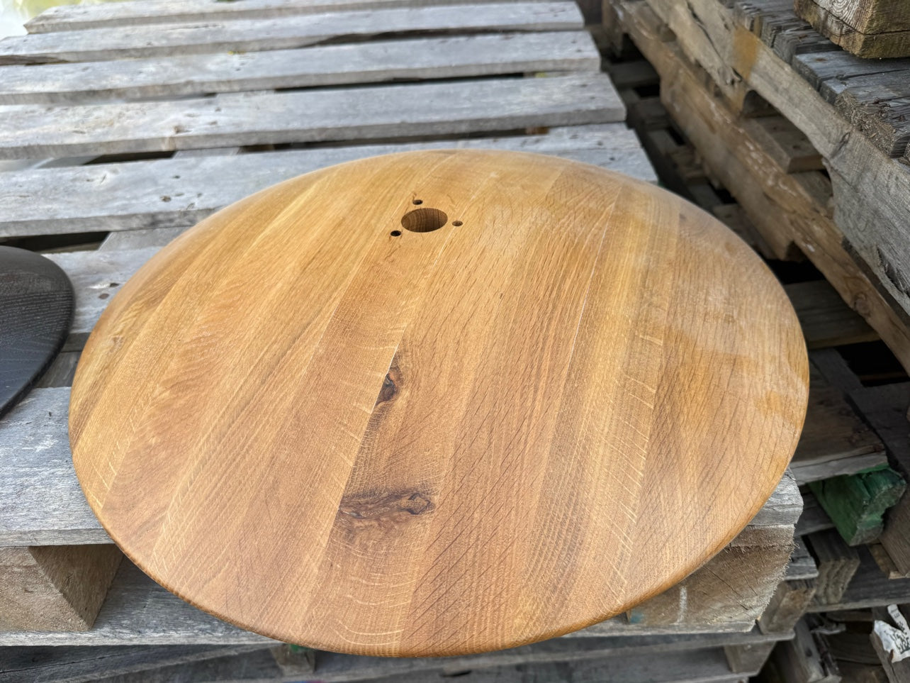 Detail of a turned piece, natural finish